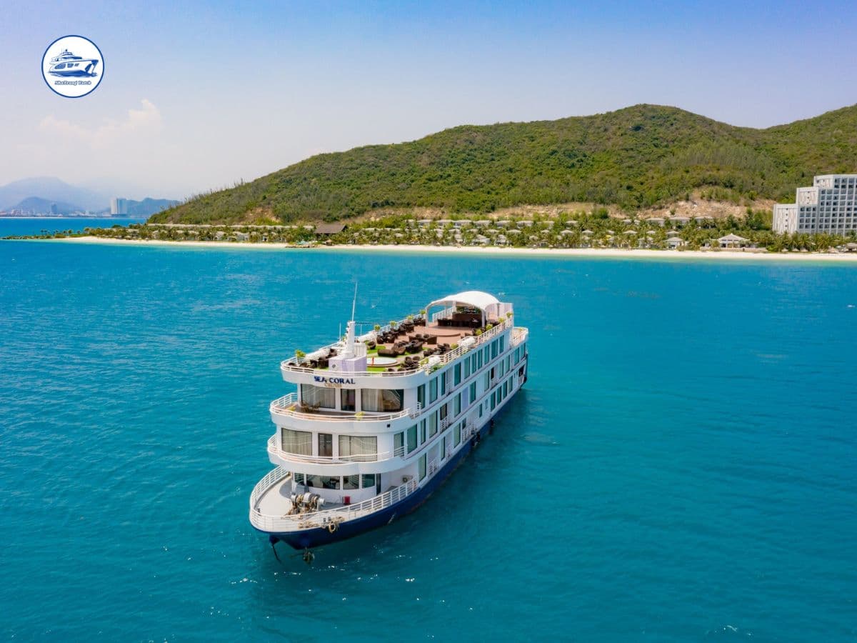thuê du thuyền nha trang