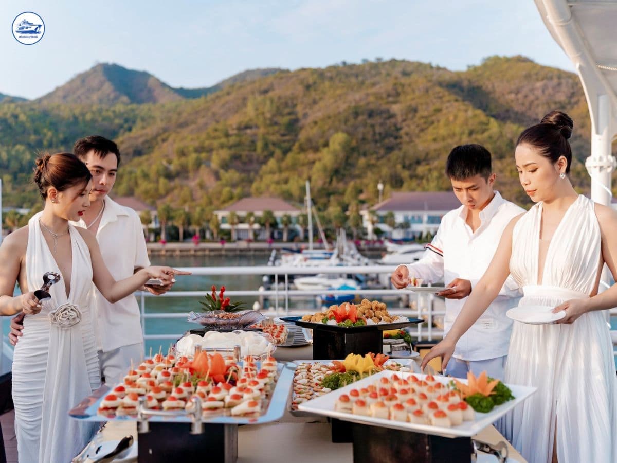 kinh nghiệm đi du lịch du thuyền nha trang