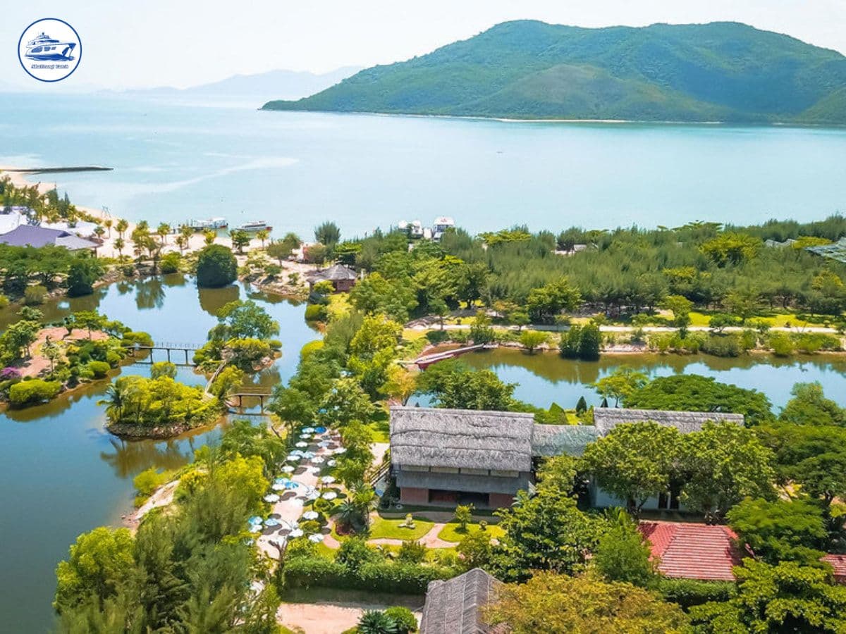 tour đảo khỉ đảo hoa lan nha trang